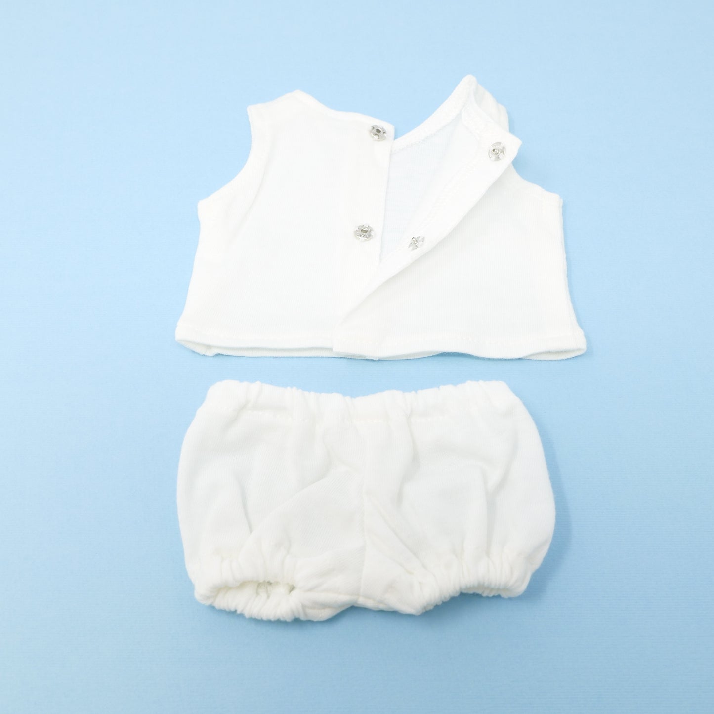 B体 キャミソールとパンツ