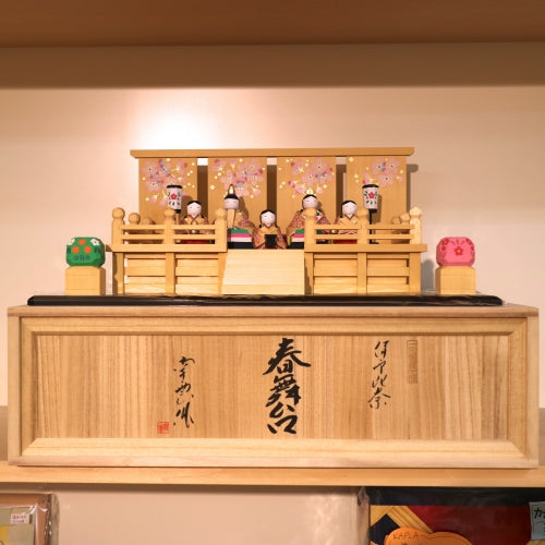 雛人形 春舞台