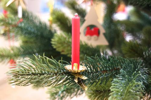 ろうそく 10mm 赤(1本)