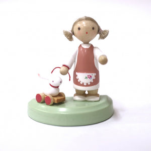 フラーデ 小さな女の子とうさぎ